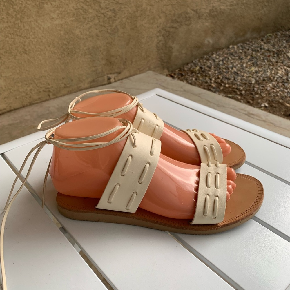 Joie A La Plage Prisca leather white flat sandals size 6.5